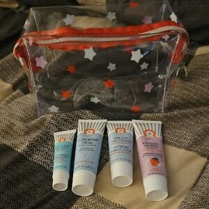 First Aid Beauty Skincare Kit